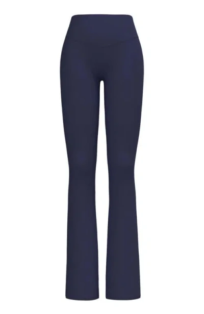 Vitality Cloud Ii Trouser In Blue