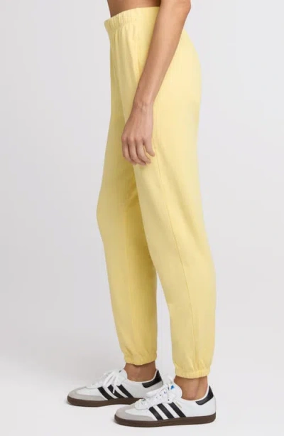 The Standard Stitch The Sweatpant In Yellow