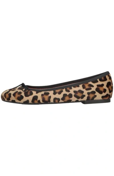 Pretty Ballerinas Round Toe Ballet Leopard Flat In Brown