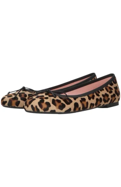 Pretty Ballerinas Round Toe Ballet Leopard Flat In Brown