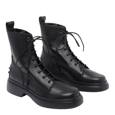 Tod's Leather Ankle Boots In Black