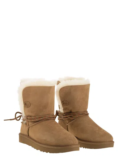 Ugg Ankle Boot With Lace Detail And Rubber Sole In Brown