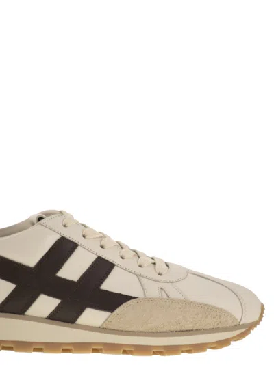 Hogan 86er Leather Trainers In Neutral