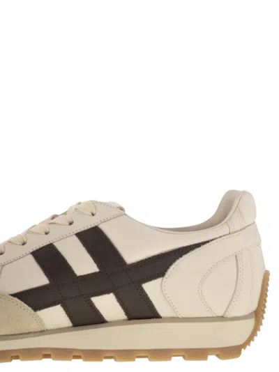 Hogan 86er Leather Trainers In Neutral