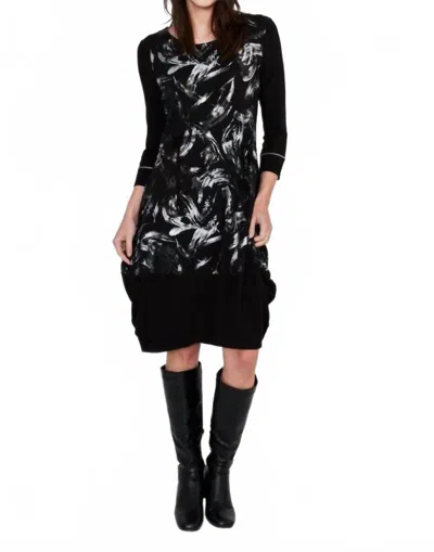 Dolcezza Brushstroke Mini Dress In Black In Black