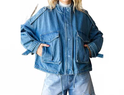 Veveret Ansyn Denim Utility Pocket Jacket In Medium Wash In Multi