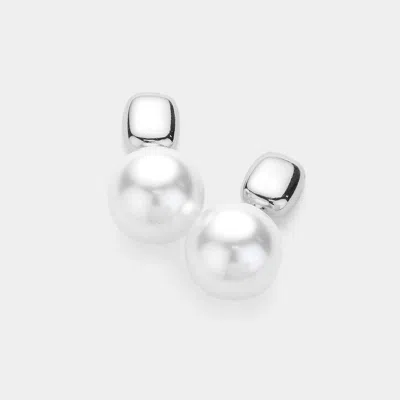 Fashnzfab Pearl Pointed Earrings In Metallic