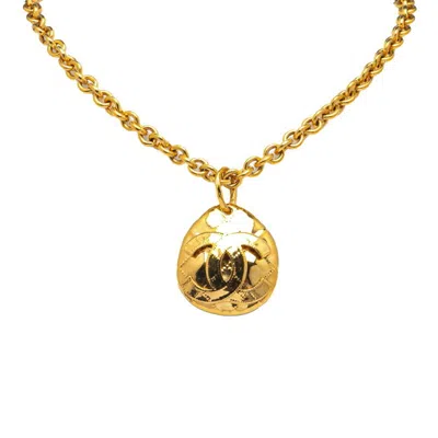 Pre-owned Chanel Matelasse Plating Pendant Necklace () In Gold