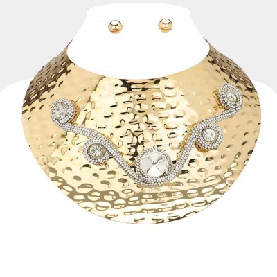 Fashnzfab Round Stone Pointed Abstract Mesh Metal Accented Hammered Metal Plate Statement Necklace In Gold