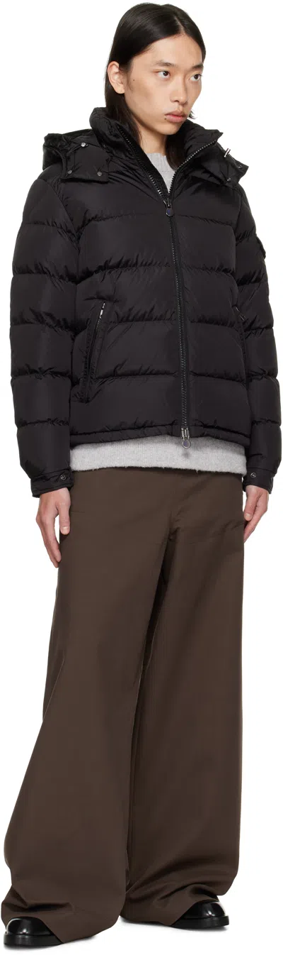 Moncler Arneb Hooded Short Down Jacket In Black