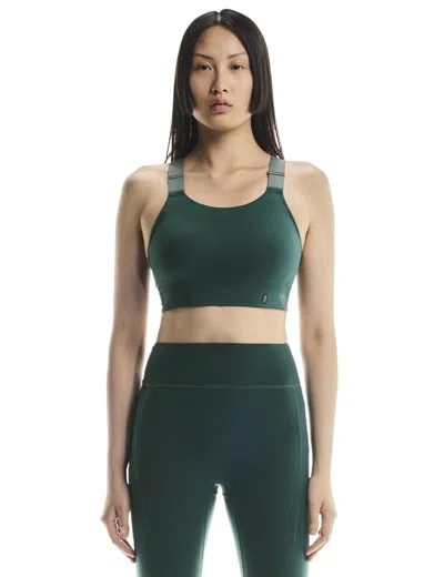 On Women's Performance Flex Sports Bra In Green