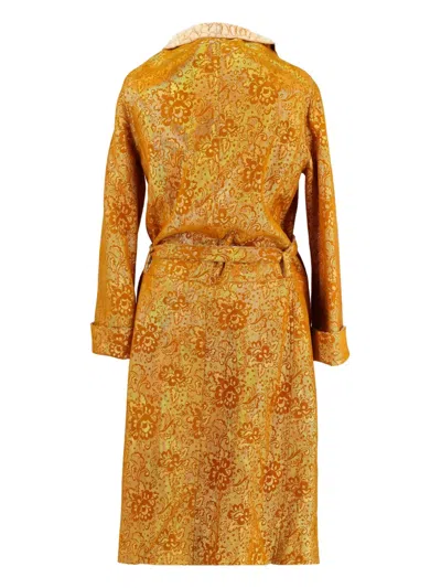 Pre-owned Voyage Et Cie  Lambskin Coat In Gold