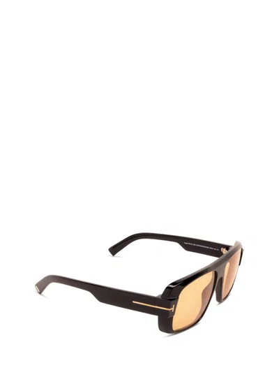 Tom Ford Rectangular Sunglasses In Yellow