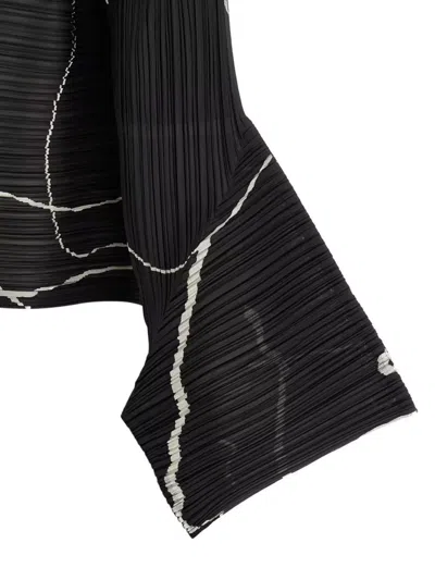 Issey Miyake Abstract Pattern Cropped Cardigan With Flared Sleeves In Black