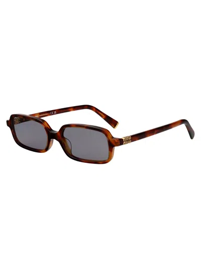 Miu Miu Logo Acetate Rectangle Sunglasses In Brown