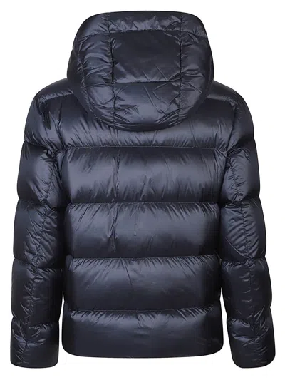 Add Structured Tailored Coat With Classic Silhouette In Blue