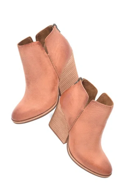 Kork-ease Chandra Ii In Orange In Burgundy