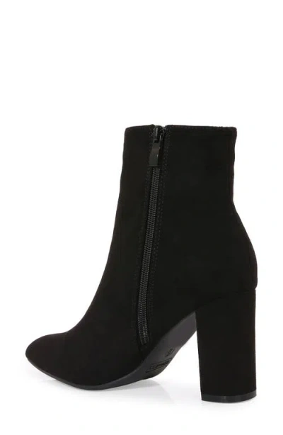 Berness Sara Block Heel Bootie In Black