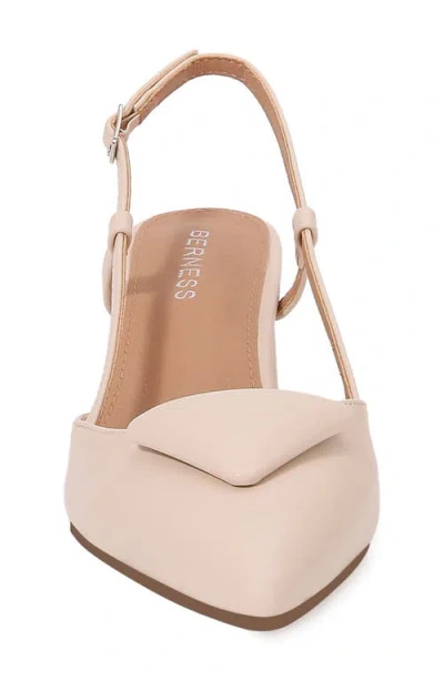 Berness Slingback Pump In Neutral