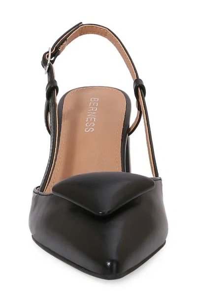 Berness Slingback Pump In Black