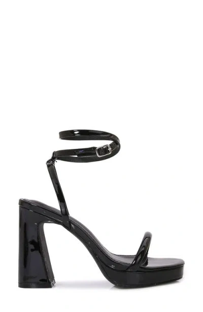 Berness Wraparound Ankle Strap Platform Sandal In Black