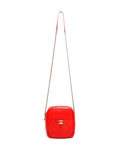 Pre-owned Chanel 2018-2019 Bicolore Shoulder Bag In Red