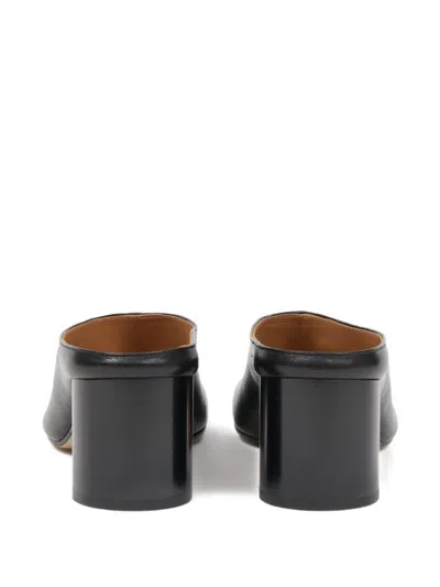 Maison Margiela Mule Tabi In Pelle In Black