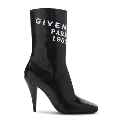 Givenchy Sliced Square Patent Leather Ankle Boots In Black