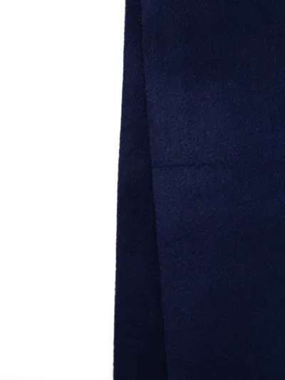 流苏边饰羊绒围巾