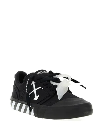 Off-white Round-toe Low-top Casual Shoes In Black