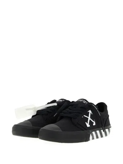 Off-white Round-toe Low-top Casual Shoes In Black