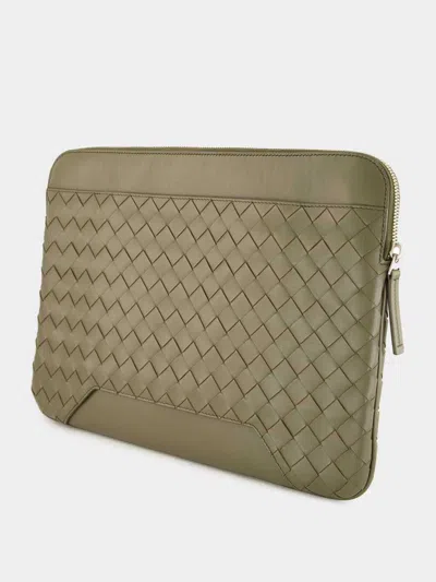 Bottega Veneta Getaway File Package In Green