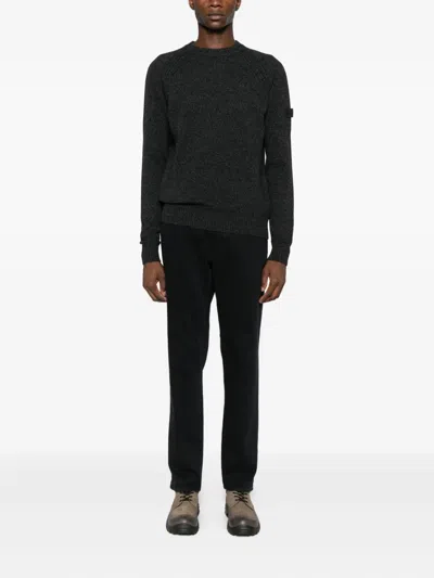 Peuterey Classic Black Sweater With Ribbed Cuffs In Black