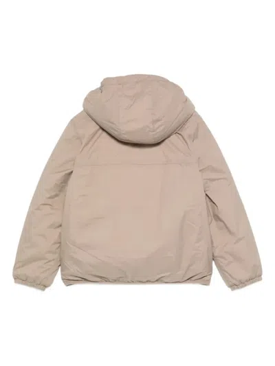 正面连帽拉链夹克