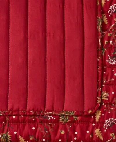 Seventh Studio Ivvy Botanical Print Pinsonic Microfiber Quilt Sets In Red