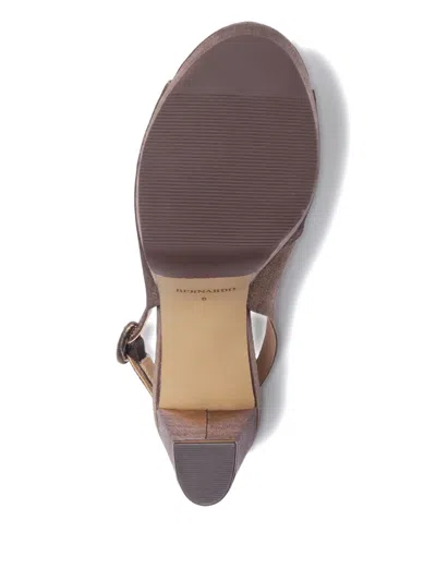 Bernardo Footwear Vega Platform Heel Sandal In Neutral