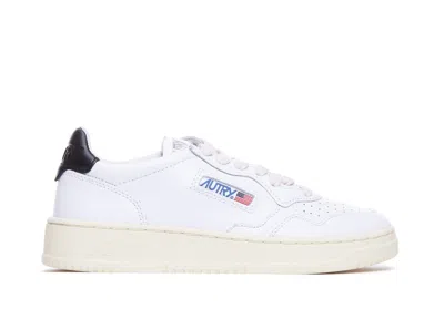 Autry Sneakers Dals Low In White And Black Leather In White