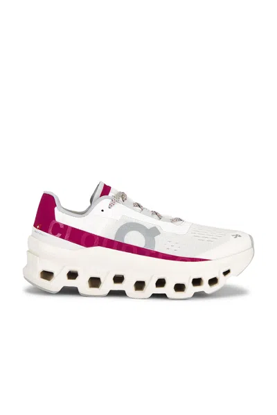On Sneaker Cloud Mster In White