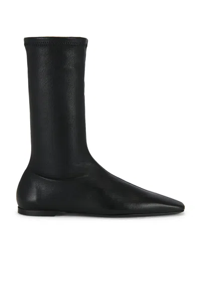 Totême The Sock Leather Ankle Boots In Black