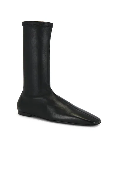 Totême The Sock Leather Ankle Boots In Black