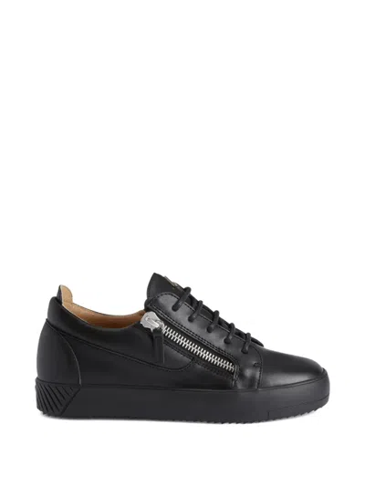 Giuseppe Zanotti Gail Zip-lace Sneakers In Black