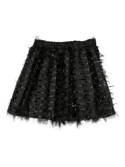 流苏边饰半身裙