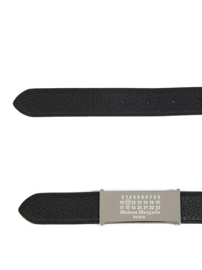 Maison Margiela Logo-plaque Leather Belt In Brown