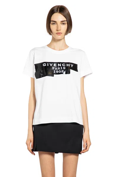 Givenchy T-shirt In White