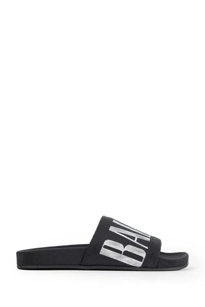 Balenciaga Slide Sandals With Flat Sole And Open Toe In Black