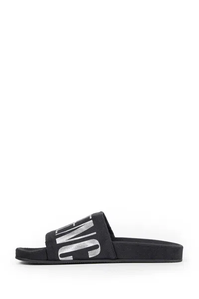 Balenciaga Slide Sandals With Flat Sole And Open Toe In Black