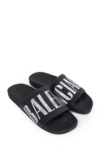 Balenciaga Slide Sandals With Flat Sole And Open Toe In Black