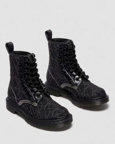 Dr. Martens 1460 Frill In Black