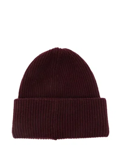 Amaranto Maroon Ribbed Beanie Hat In Red