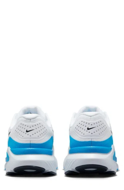 Nike Structure 26 Running Shoe In Multi